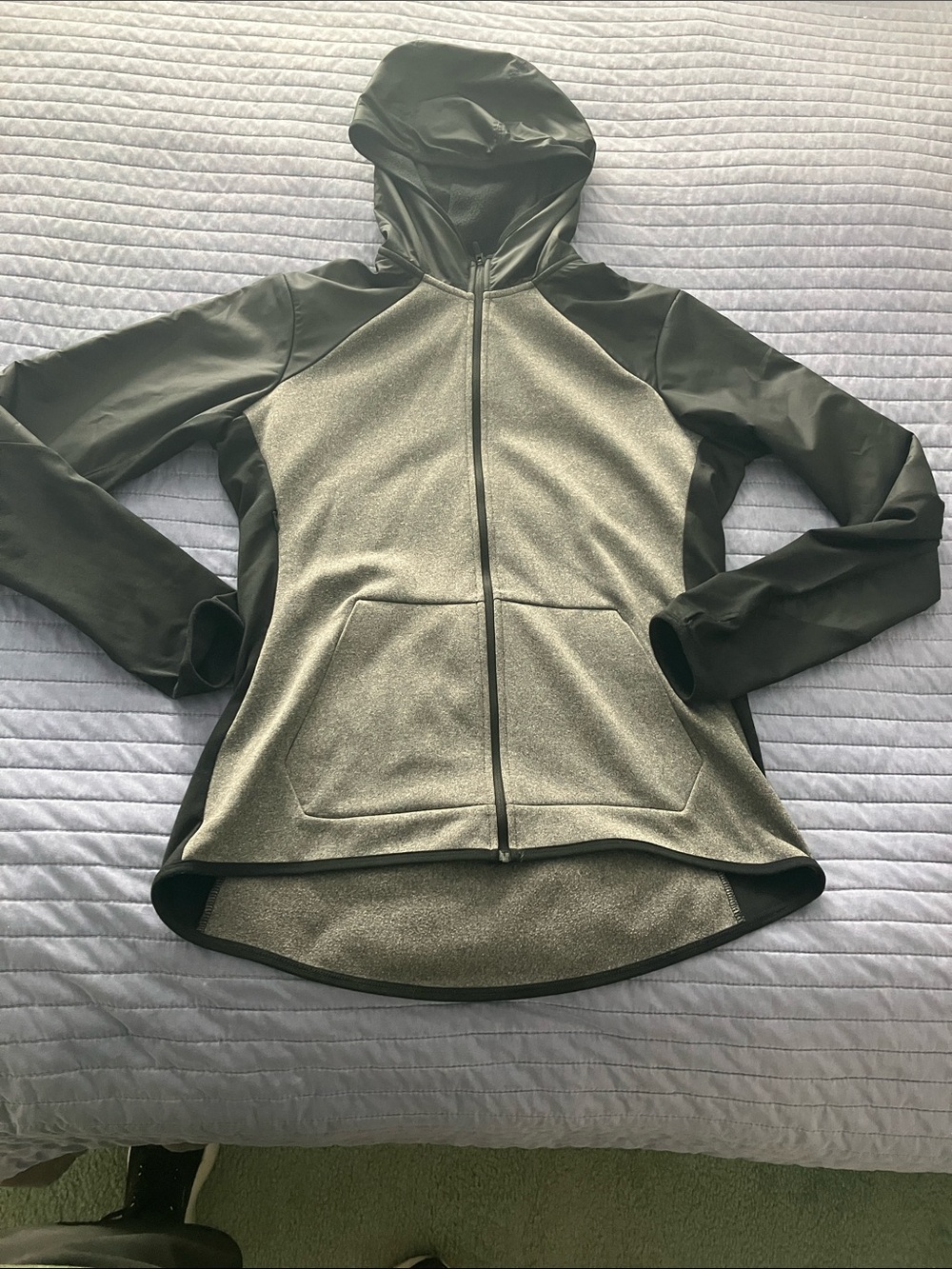 Nike Gray & Black Zip-Up Hooded Jacket